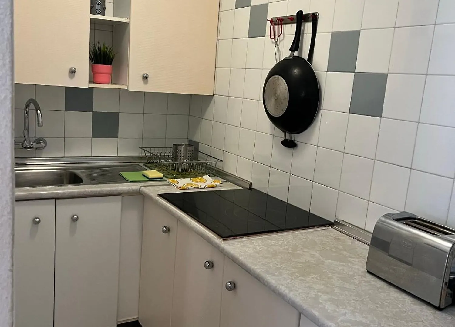 Acuario Apartments Benalmadena 1 Bedroom, 2 Bathrooms