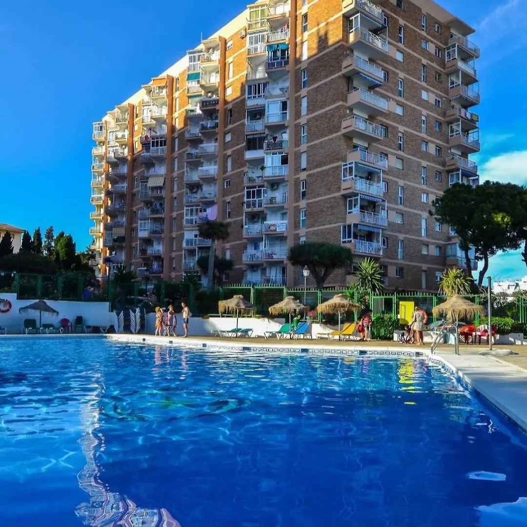Acuario Apartments Benalmadena 1 Bedroom, 2 Bathrooms