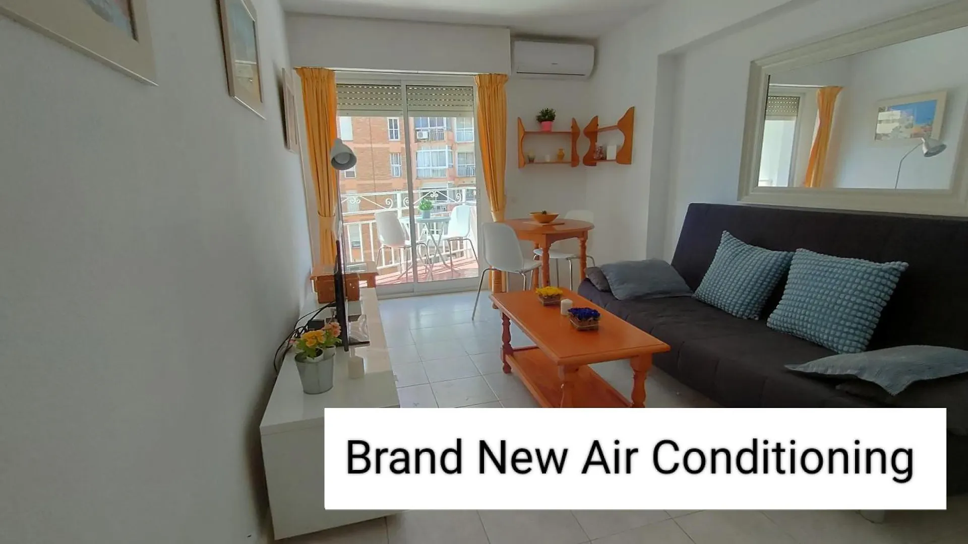 Acuario Apartments Benalmadena 1 Bedroom, 2 Bathrooms