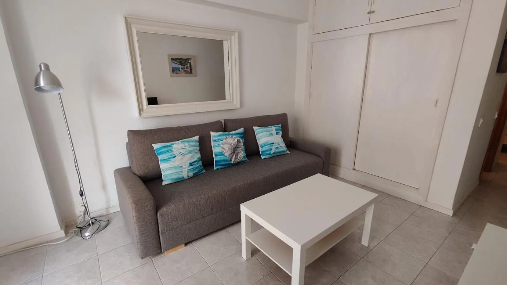 Acuario Apartments Benalmadena 1 Bedroom, 2 Bathrooms